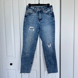 Old Navy Women's Distressed Jeans, Cropped Stretchy